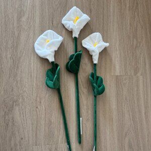 NEW - CJ hendry Flower Market 1.0 - white calla lilies